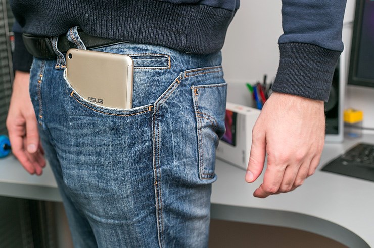 Asus Fonepad 8 (4).jpg